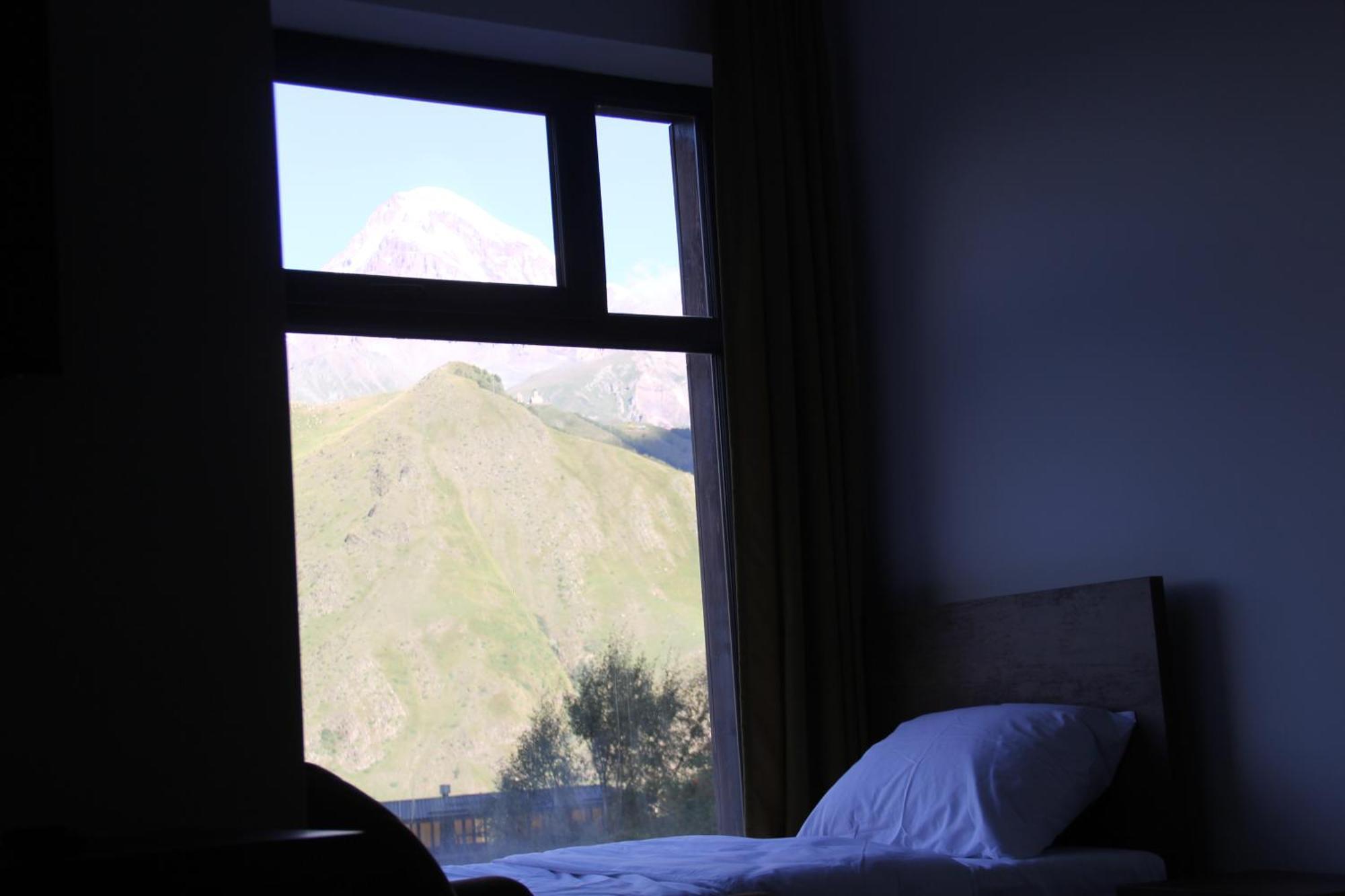 Отель Melodia Kazbegi Экстерьер фото