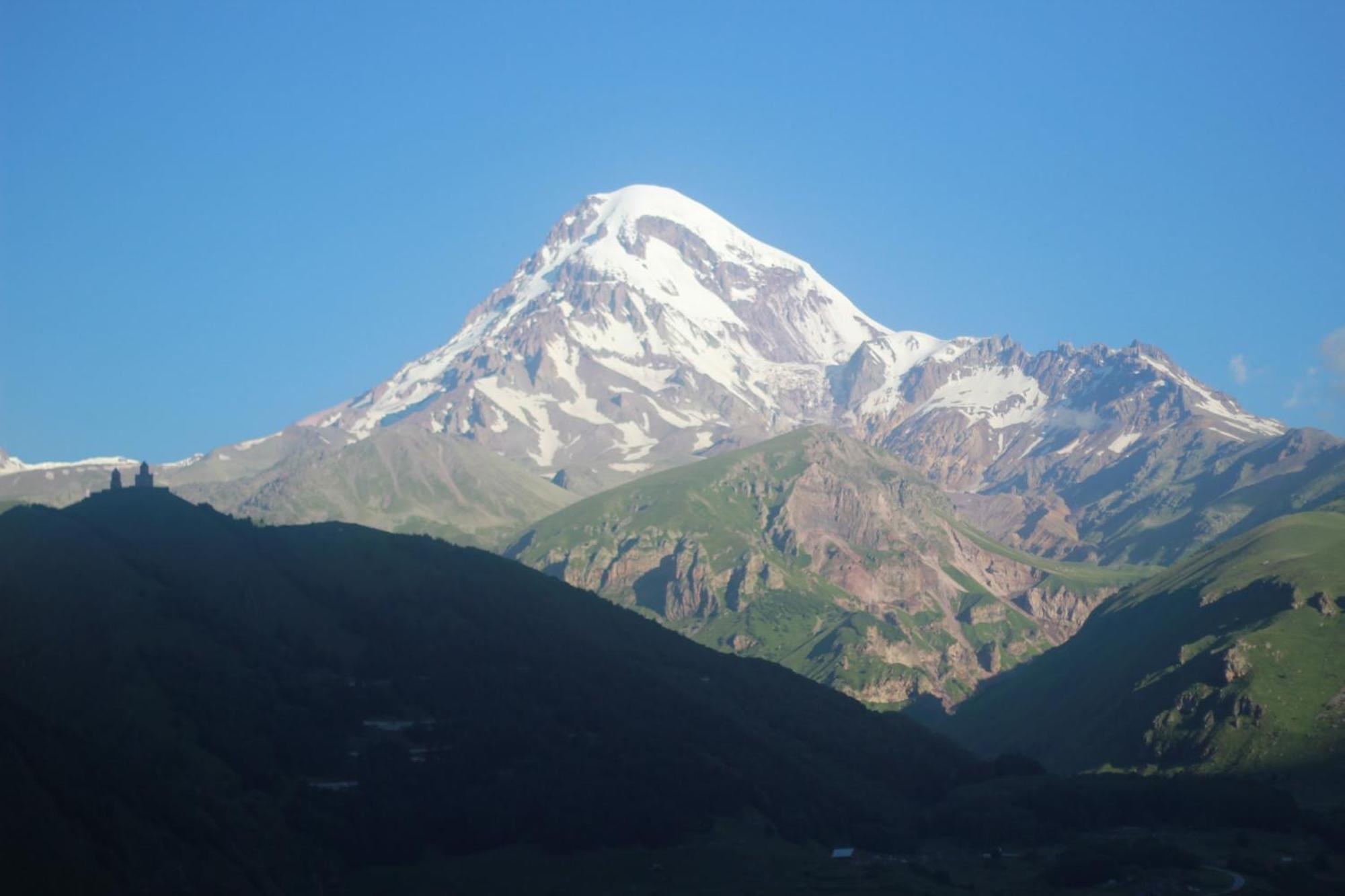 Отель Melodia Kazbegi Экстерьер фото